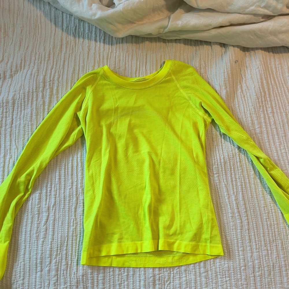 LULULEMON LONG SLEEVE TANK TOP